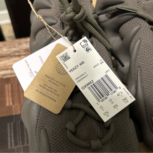 NWT - Yeezy Boost 450 - Cinder- Size 12 - Picture 4 of 11